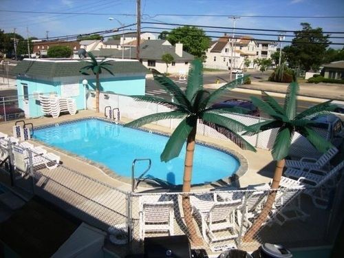 Brooklyn Club Motel Wildwood